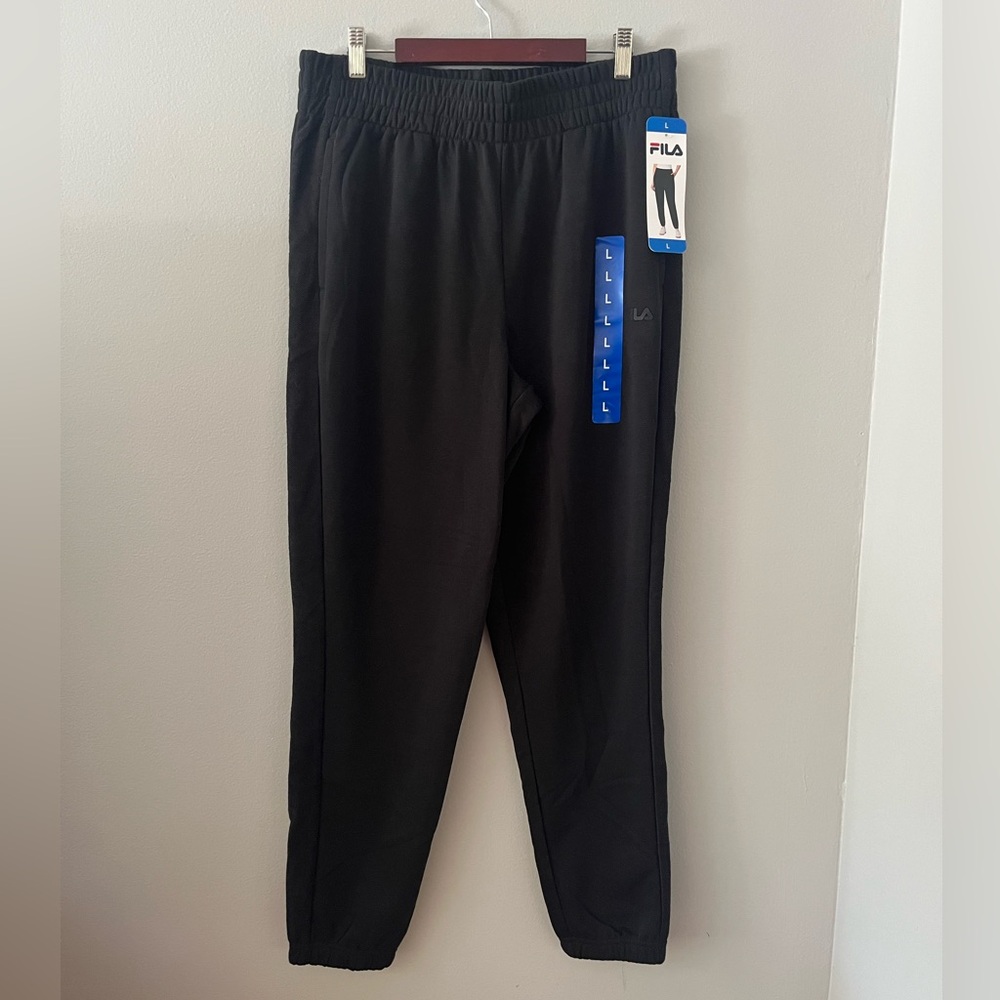 Fila Women’s Black Joggers Size Large, NWT